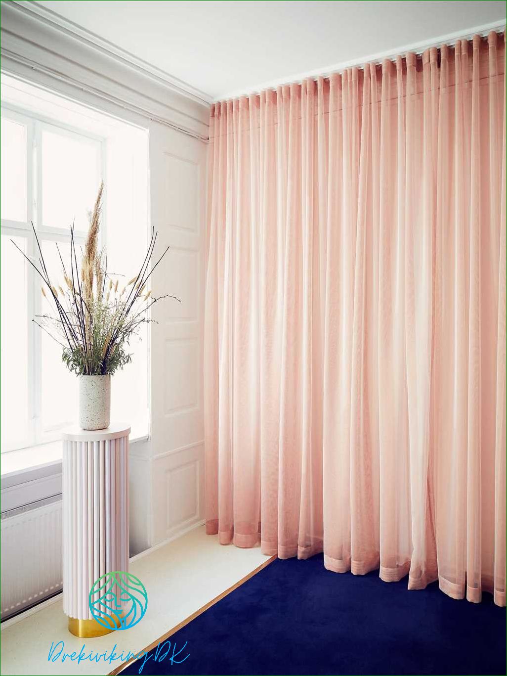 Skab en hyggelig atmosfære med vores gardiner